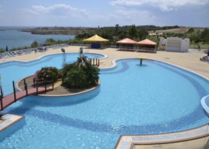 Casa Vacanze Villaggio Tucano Apartmanhotel *